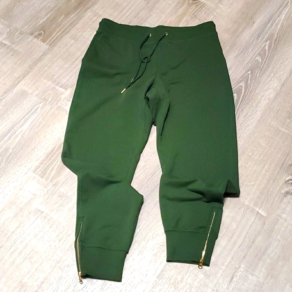 Sunday Joggers Green Activewear Pants Size 1 Athletic Casual New